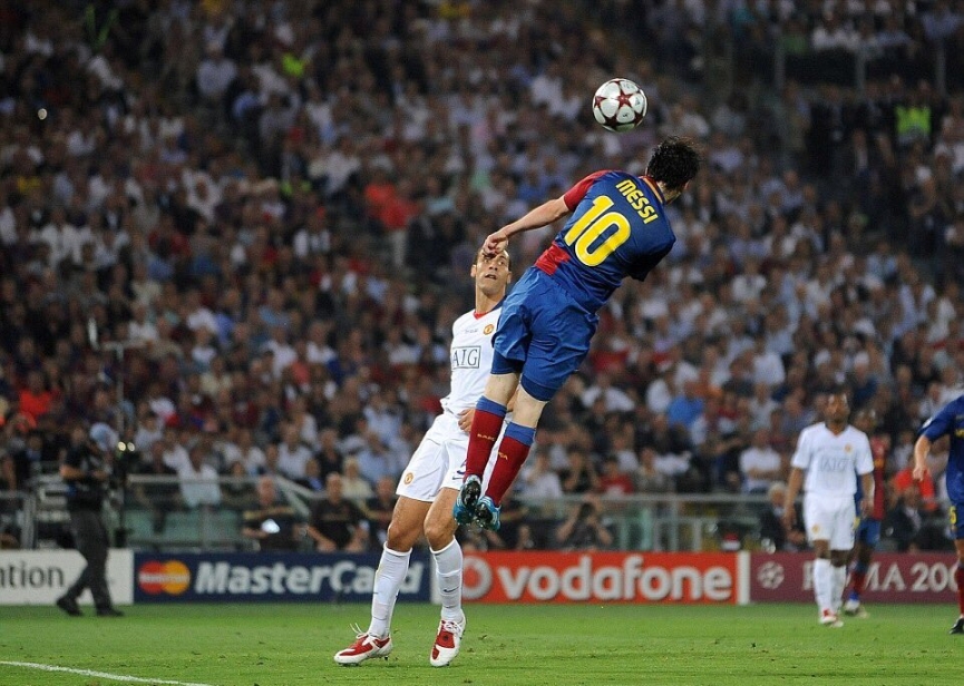 Messi khiến huyền thoại MU 'say như chưa bao giờ được say' 212086