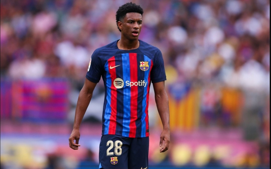 Man City finalized the purchase of Barca's 'priceless' prodigy, the deal was concluded immediately 325,000