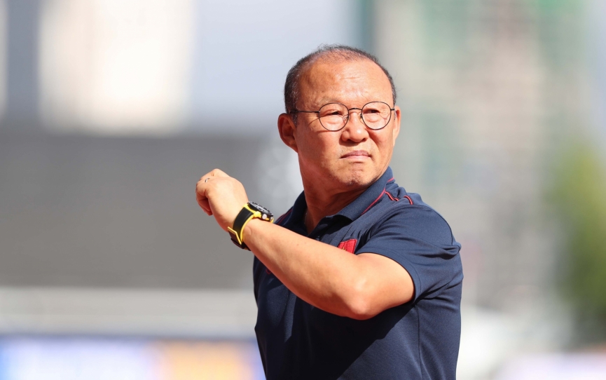 Thầy Park có 2 mặt cảm xúc khi đón nhận thông tin V-League tạm ngừng?