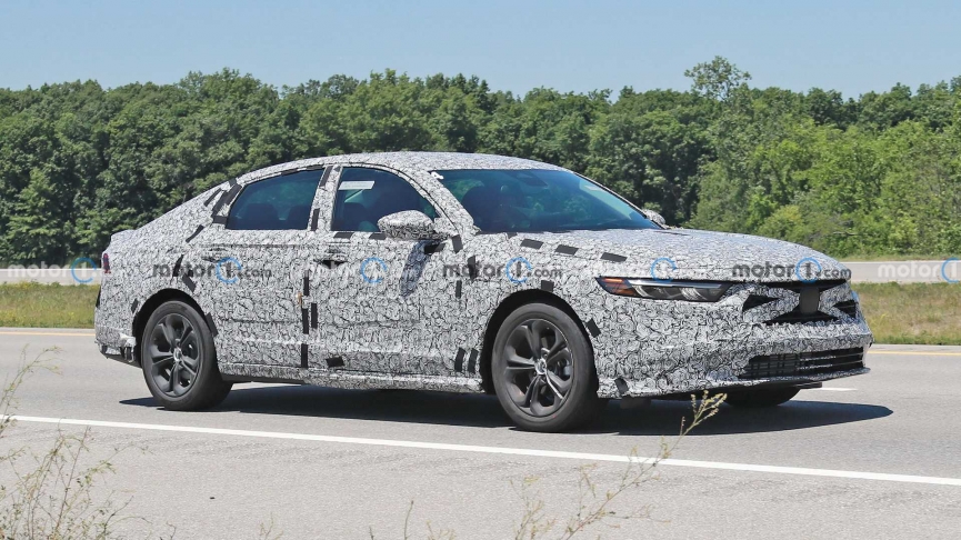 Honda Accord 2024 lần đầu lộ diện trong lớp nguỵ trang chạy thử trên đường 151707