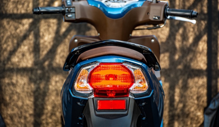 Yamaha Jupiter Finn 'rục rịch' về đại lý, bán đúng giá niêm yết, Honda Future Fi thêm đối thủ 161991