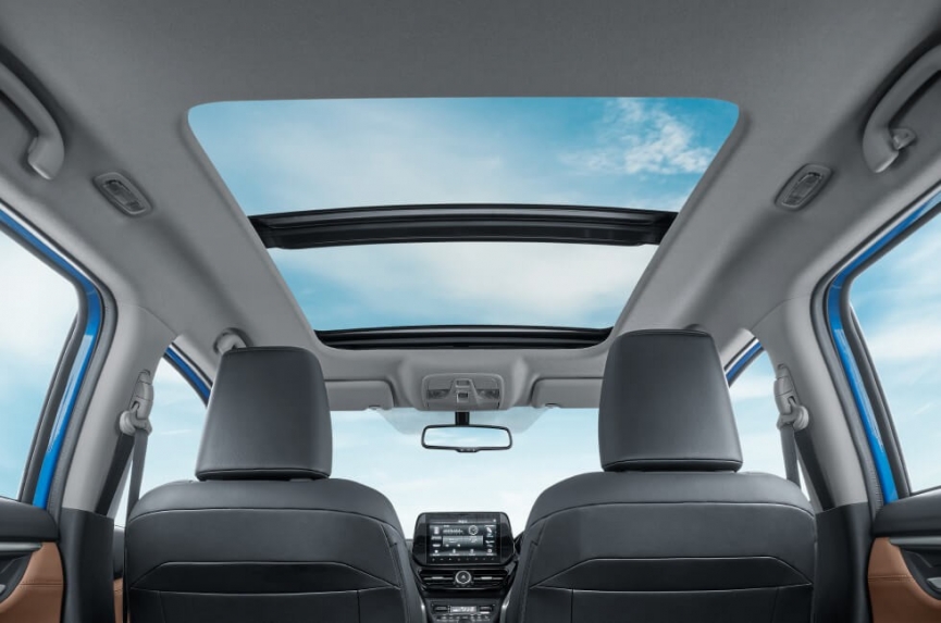 Toyota chính thức tung 'hàng nóng' ra thị trường, đấu Kia Seltos, Hyundai Creta 186065