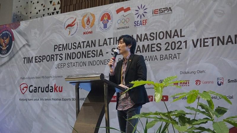 Đại diện Liên đoàn Thể thao Điện tử Indonesia đưa ra thông báo