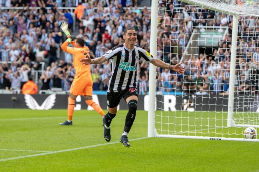'Thuyền trưởng' Newcastle 'phát điên' sau trận đấu không tưởng trước Man City 175186