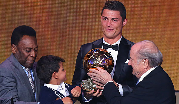 Ronaldo có thống kê tệ nhất sự nghiệp tại Quả bóng vàng 2022 204346