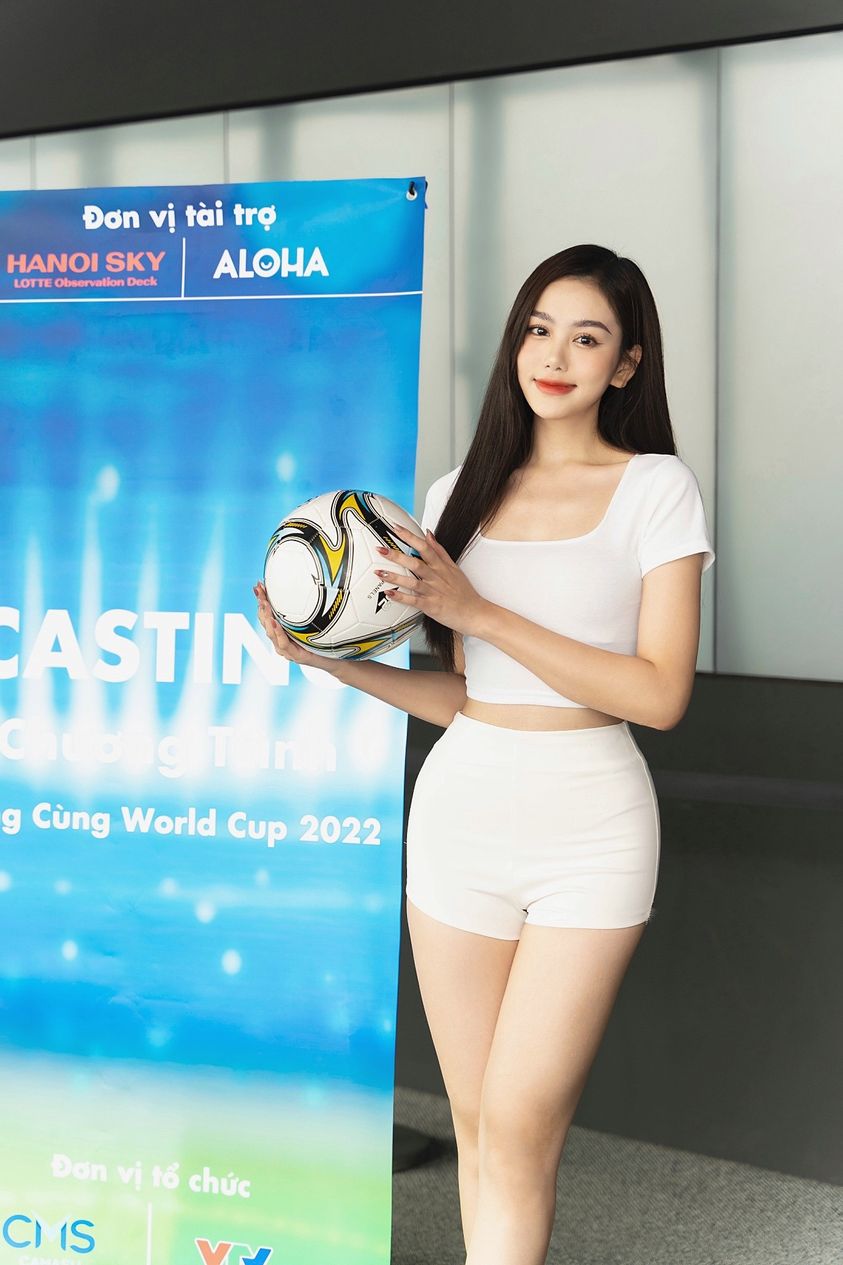 Ngắm toàn bộ 32 mỹ nhân của VTV đồng hành cùng World Cup 2022 218688