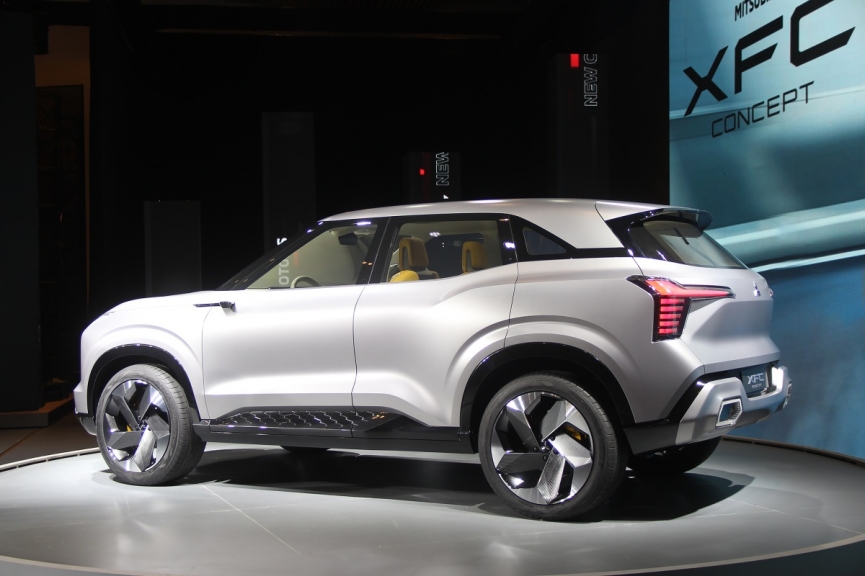 SUV cỡ B siêu độc lạ của Mitsubishi sắp ra mắt: đại lý đã nhận cọc, giá từ 700 triệu đồng 208131