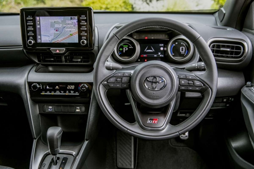 toyota-yaris-cross-2-1676021413.jpg