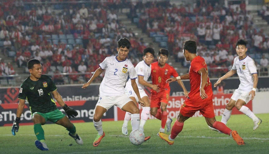 Lào có trận hòa 2-2 đáng khen trước Myanmar