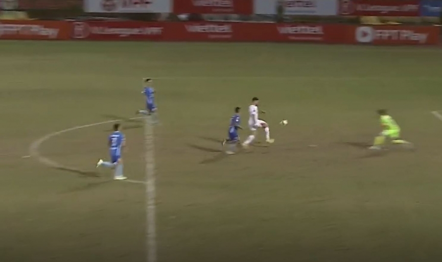 Trực tiếp Viettel 0-0 Nam Định: Ăn miếng trả miếng 250103