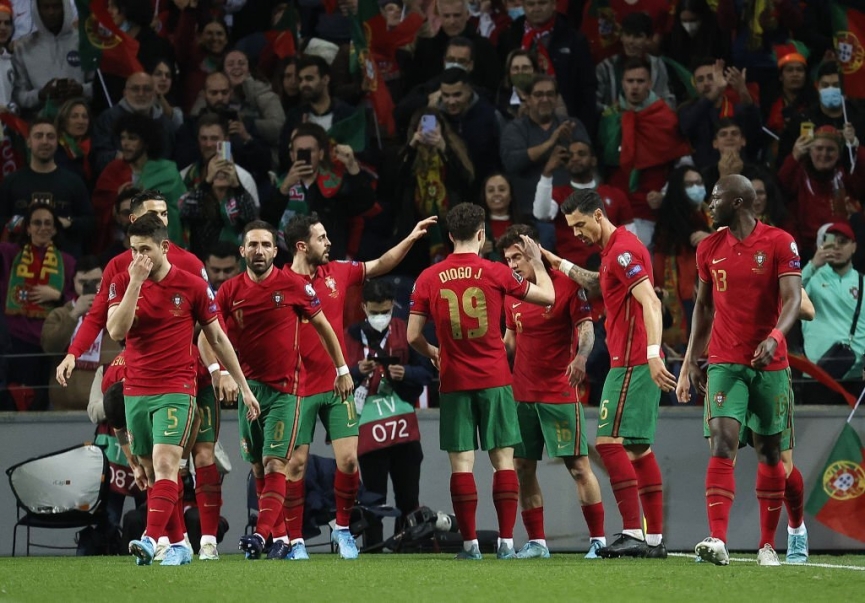 Vất vả vượt qua Thổ Nhĩ Kỳ, Bồ Đào Nha có cơ hội lớn giành vé dự World Cup 2022 121275