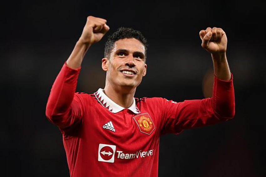 Raphael Varane: Đừng biến Etihad trở thành