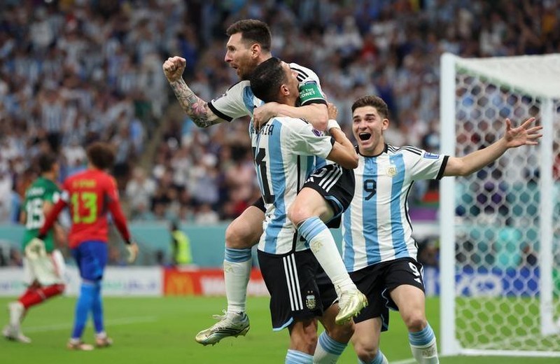 ĐT Argentina lộ đội hình chính trận tứ kết World Cup 2022: Nhiều sự thay đổi 229738