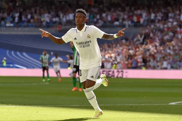 Đẳng cấp Ancelotti, Real Madrid xây chắc ngôi đầu tại thánh địa Bernabeu 181751