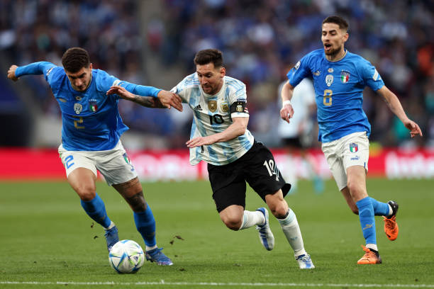 Messi độc diễn hạ gục Italia đưa Argentina lên ngôi Siêu Cúp Liên lục địa 143719