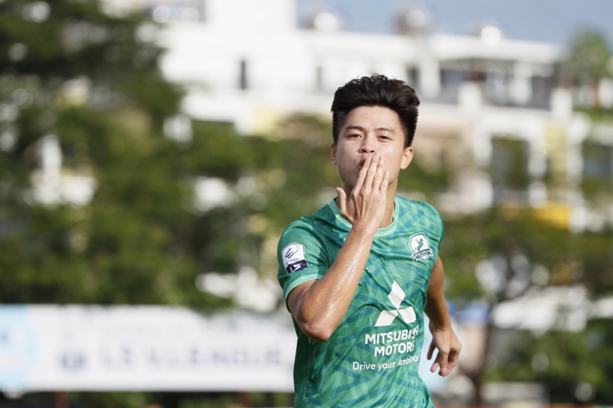 Tuyển thủ U23 Việt Nam Bùi Anh Thống: Đứng dậy từ khó khăn và khiến cả V-League 2 'run sợ' 196846