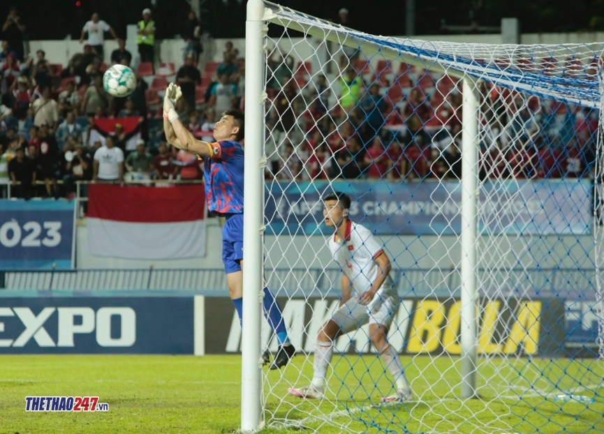 Trực tiếp U23 Việt Nam 0-0 U23 Indonesia: Thế trận căng thẳng 318874