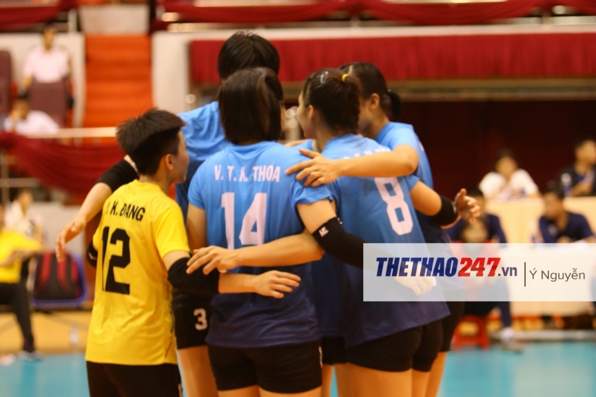 Khủng long bóng chuyền Thanh Thúy nhận thất bại đầu tiên tại VĐQG 2022 156024