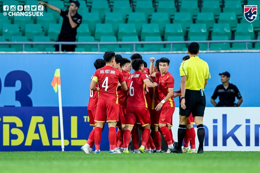 U23 Việt Nam nhận tin 'không thể tuyệt vời hơn' vào chung kết U23 châu Á-144726