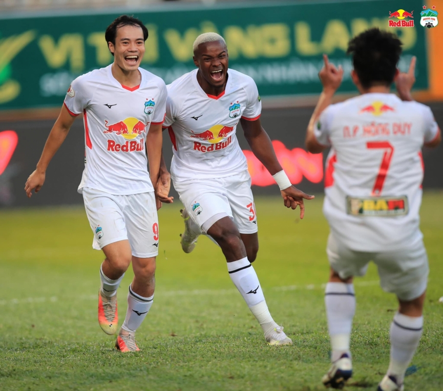HLV châu Âu: 'HAGL quá mạnh!' 162091