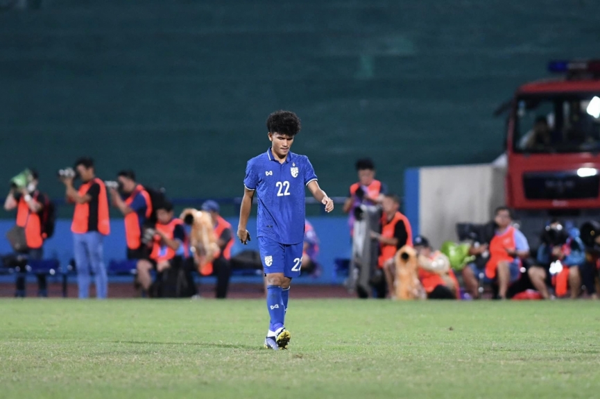 Cầu thủ Thái Lan khóc như mưa sau trận thua U17 Việt Nam 200123