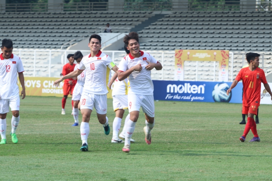 Trực tiếp U19 Việt Nam 1-0 U19 Myanmar: Áp đảo trận 156136