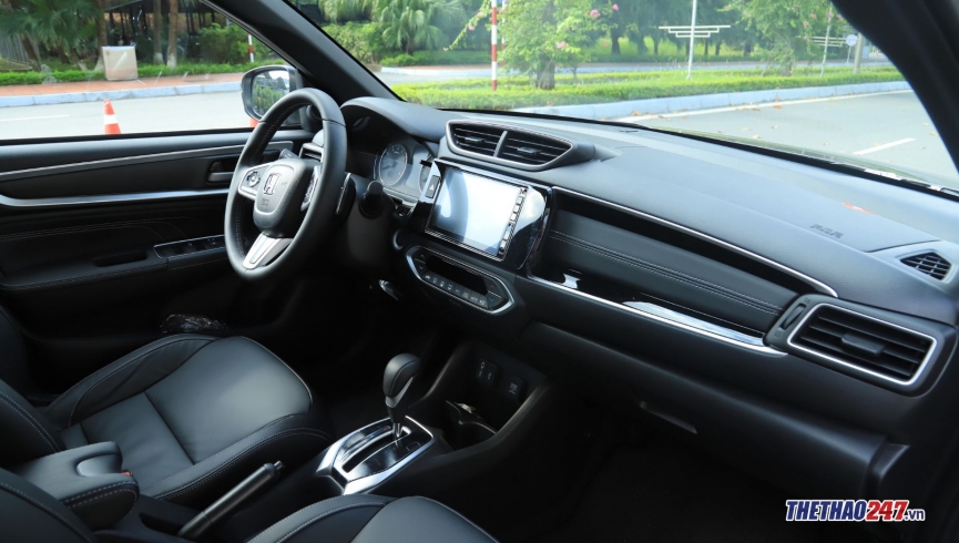 So sánh Honda BR-V G với Mitsubishi Xpander AT Premium: Lợi thế thuộc về ai? 299681