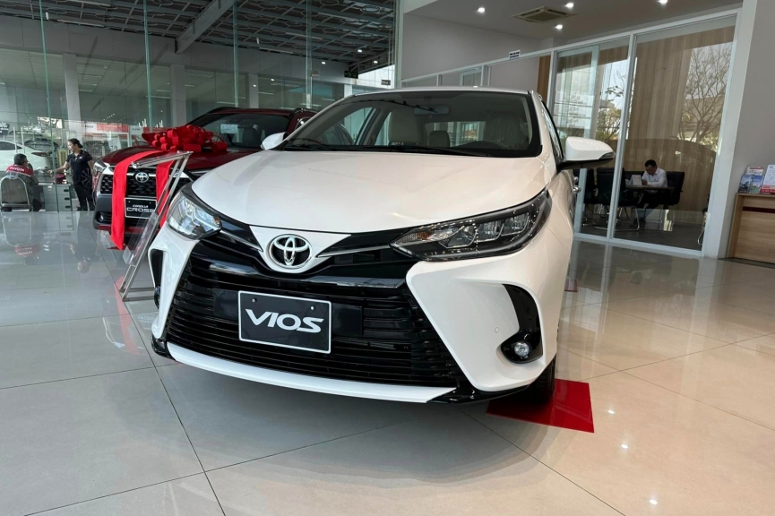 Xả hàng tồn, Toyota Vios bản cũ giảm giá khủng đến 110 triệu đồng 295417