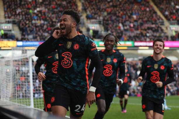 Havertz và R. James tỏa sáng, Chelsea nhấn chìm Burnley trong chưa đầy 10 phút 116430