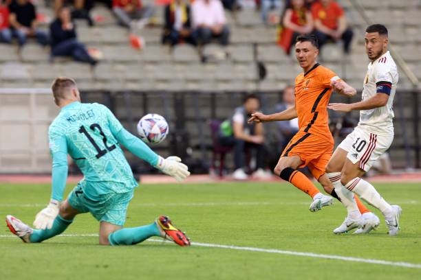 Belgium 0-0 Netherlands Live: Homes hit the crossbar 144551