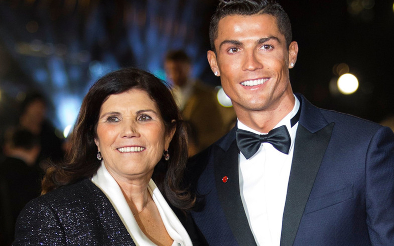 'Mẹ nói phải nghe', Ronaldo gia nhập bến đỗ cuối cùng trong sự nghiệp 194587