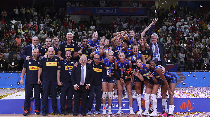 Đội bóng chuyền nữ duy nhất trong top 10 không xê dịch trên BXH FIVB 220849