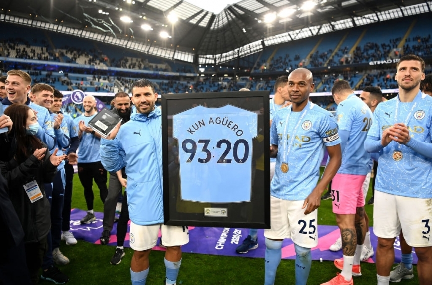 FOTO: Kun Aguero membuat keajaiban dan hari perpisahan yang manis di Etihad 47506
