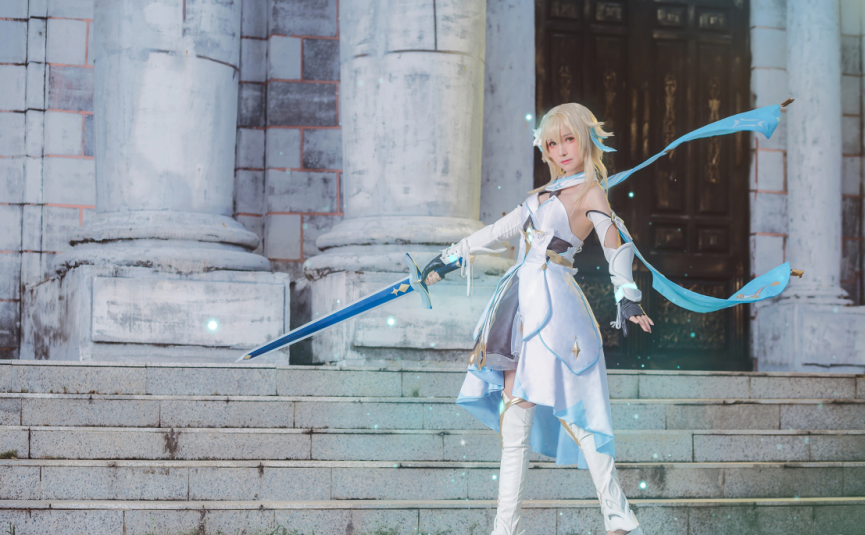 hut hon voi loat anh cosplay lumine trong genshin impact