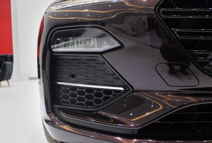 Vinfast Lux A2.0