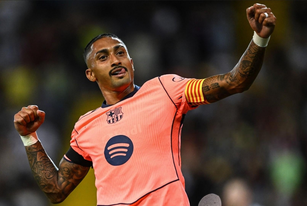 Barca hụt chức vô địch sau 2 màn rượt đuổi nghẹt thở