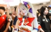Nữ MC Tốc Chiến nhận cơn mưa lời khen khi cosplay thành Seraphine