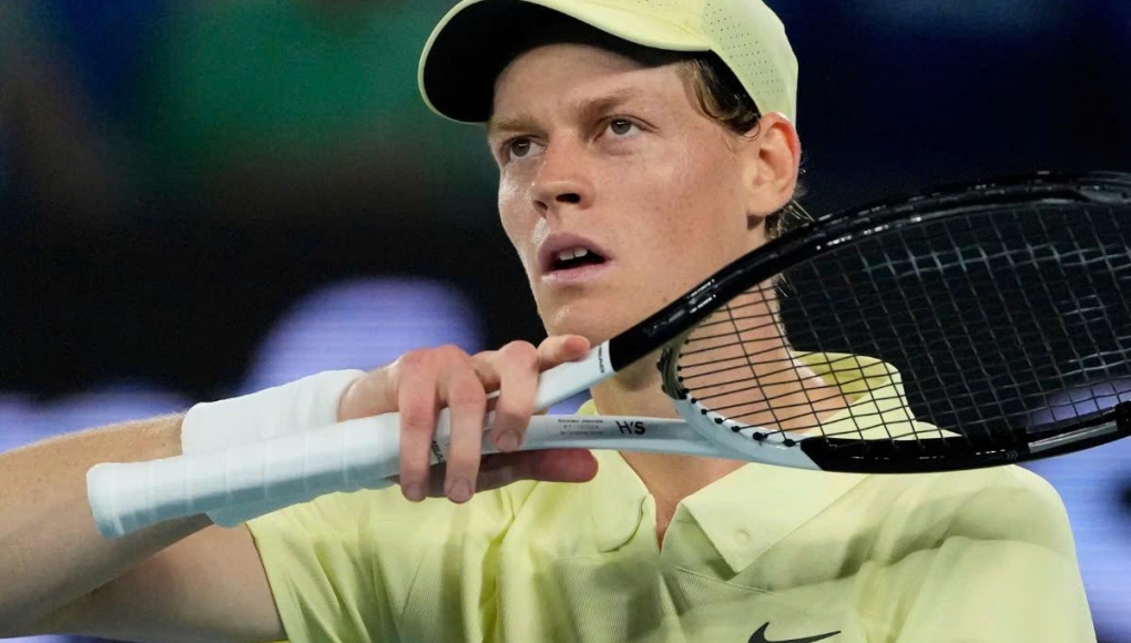 Hủy diệt đối thủ, Jannik Sinner vô địch Australian Open lần thứ hai liên tiếp