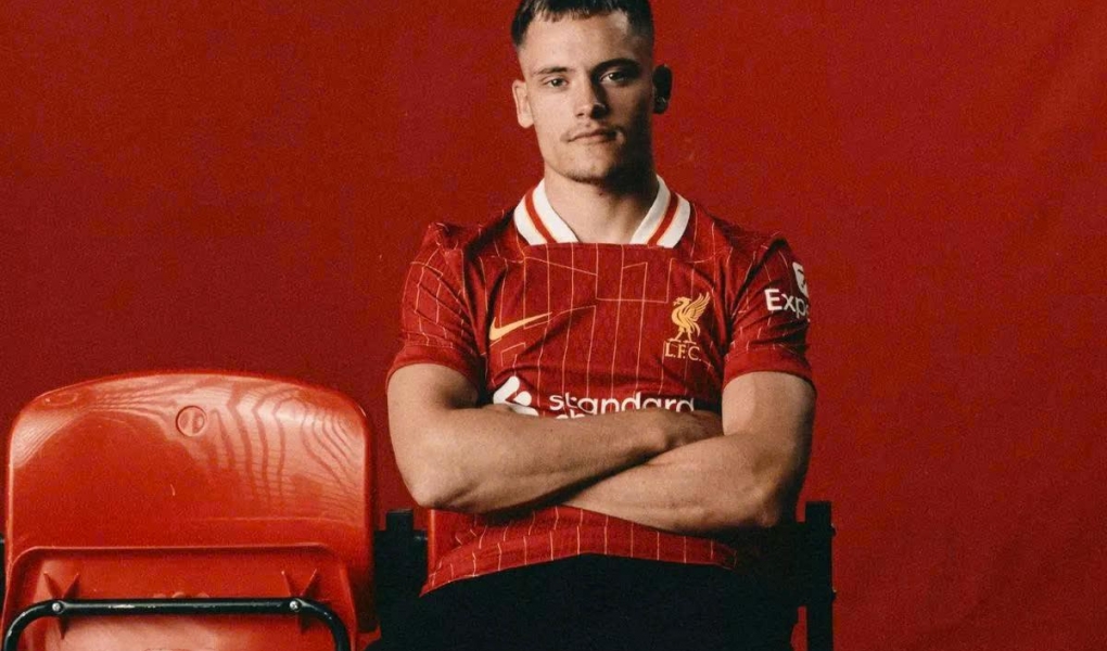 Arne Slot thuyết phục Florian Wirtz đến Liverpool như thế nào?