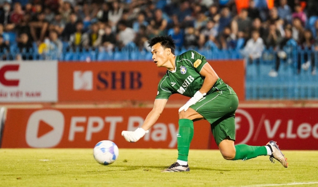 Bùi Tiến Dũng không dám nhận là 'người hùng', nói rõ mục tiêu tại V-League
