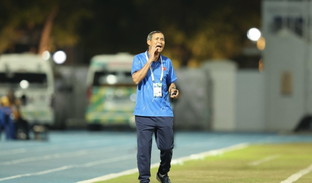 HLV Mai Đức Chung nhận trách nhiệm khi ĐT nữ Việt Nam thua sốc