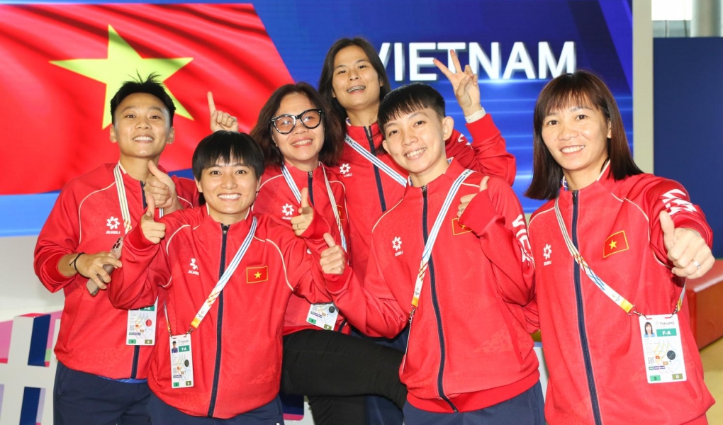 Thêm 14 cầu thủ Việt Nam đến Thái Lan dự SEA Games