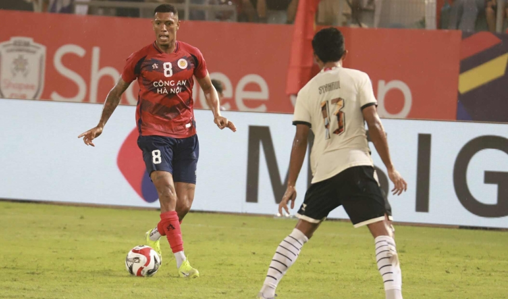 Đội Indonesia bị AFC phạt nặng trong trận đấu với CAHN