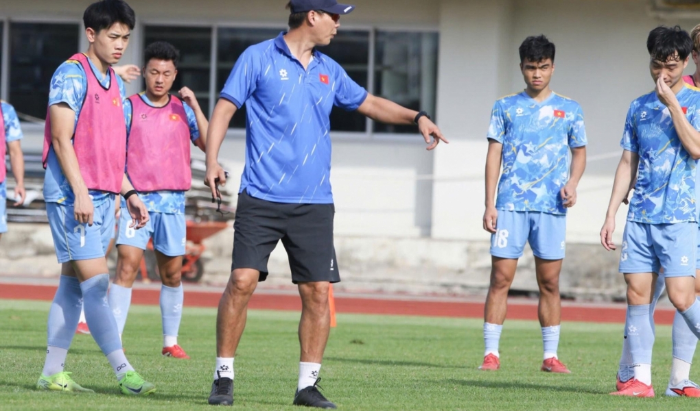 HLV Kim Sang Sik cho U22 Việt Nam chú trọng 1 điều trước bán kết