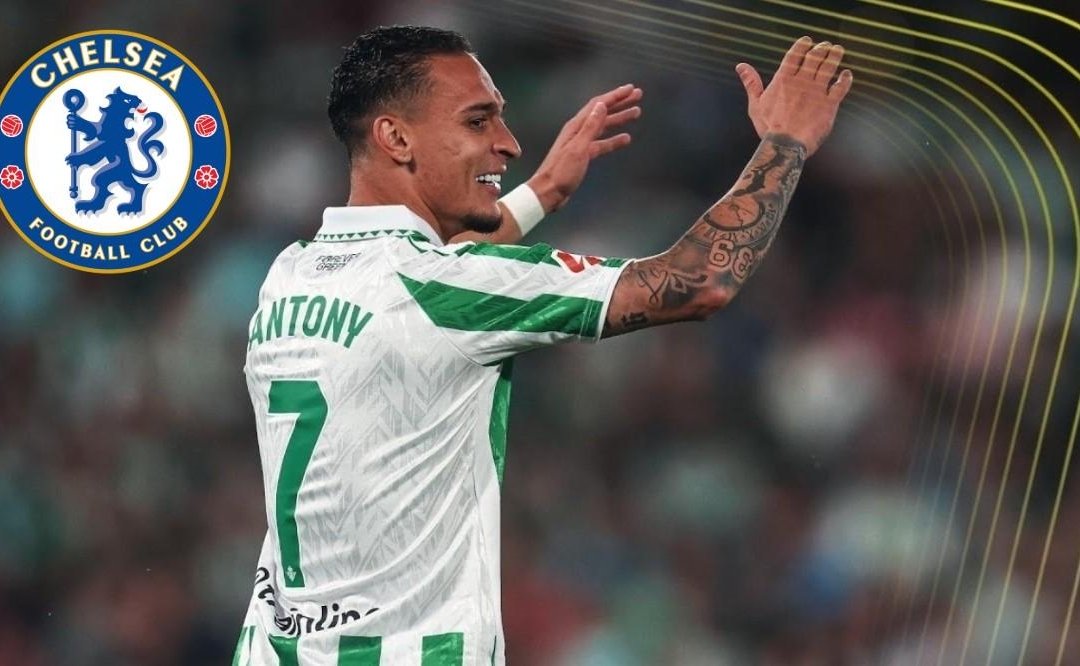 Antony khiến Chelsea lo sợ trước thềm chung kết