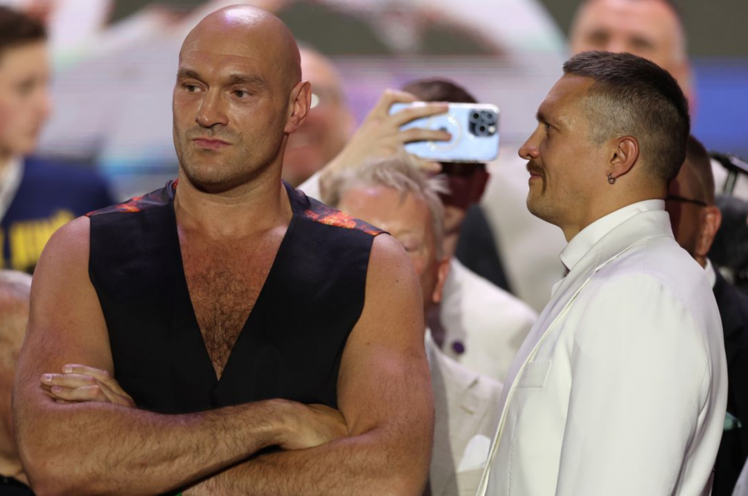 Tyson Fury từ chối nhìn mặt đối thủ trước thềm tranh đai vô địch