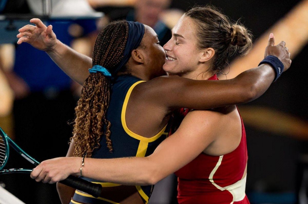 Lịch thi đấu tennis 8/11: Đại chiến Sabalenka - Gauff bán kết WTA Finals