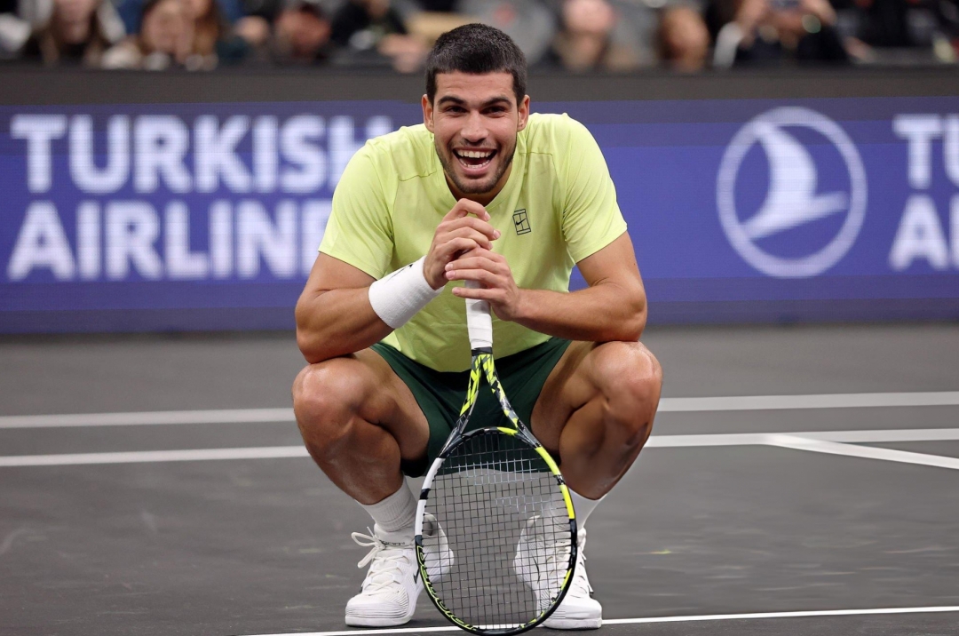 Tái xuất hậu ATP Finals, Alcaraz bất ngờ thua đối thủ có phong độ siêu dở tệ