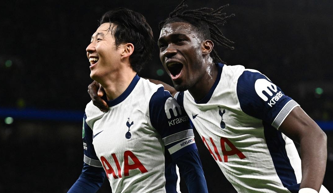 Trực tiếp Tottenham 0-0 Tamworth: Nghiền nát tí hon?