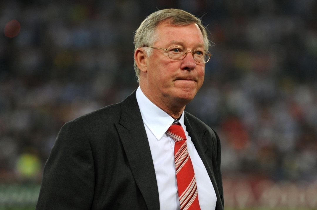 Sir Alex Ferguson chỉ thẳng chữ ký tệ hại nhất từng đem về MU